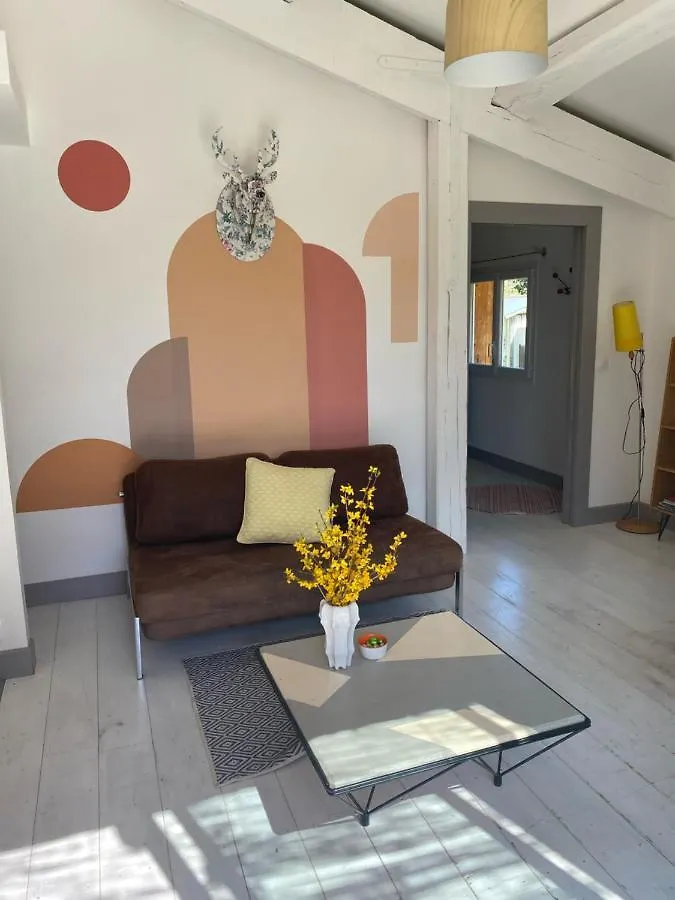 Les Cabanes De Vallis Clausa Saumane-de-Vaucluse Holiday home